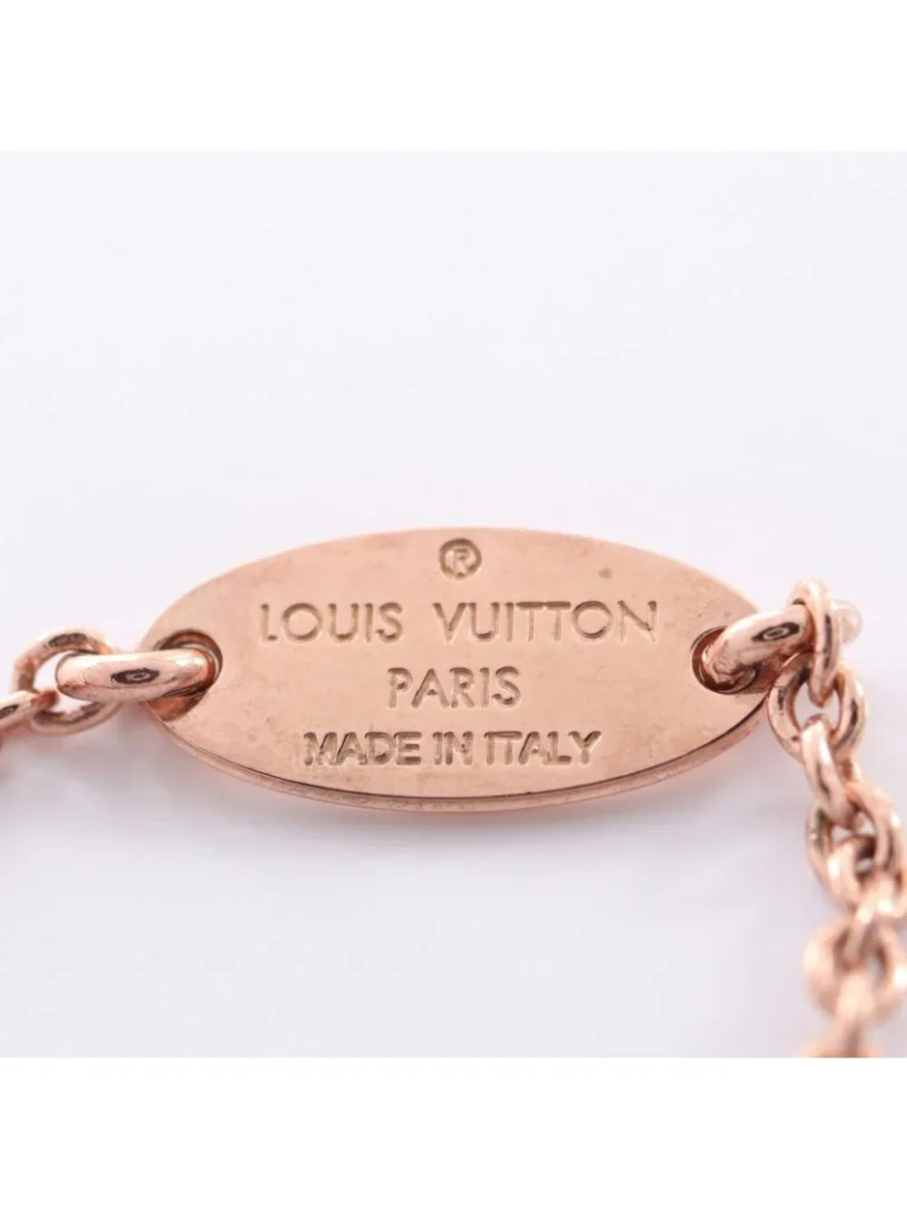 Louis Vuitton Necklace Essential